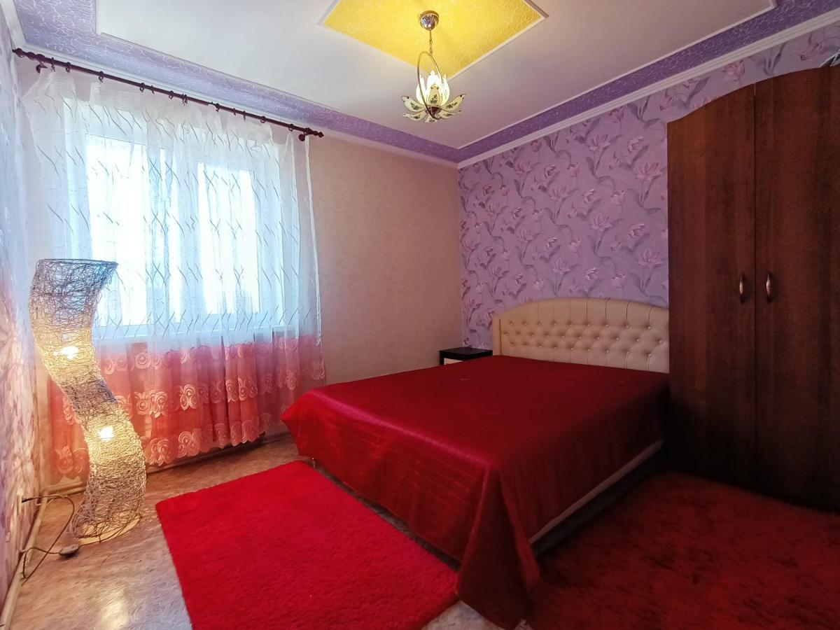 Шевченко 1 Apartamento Kirovograd Exterior foto
